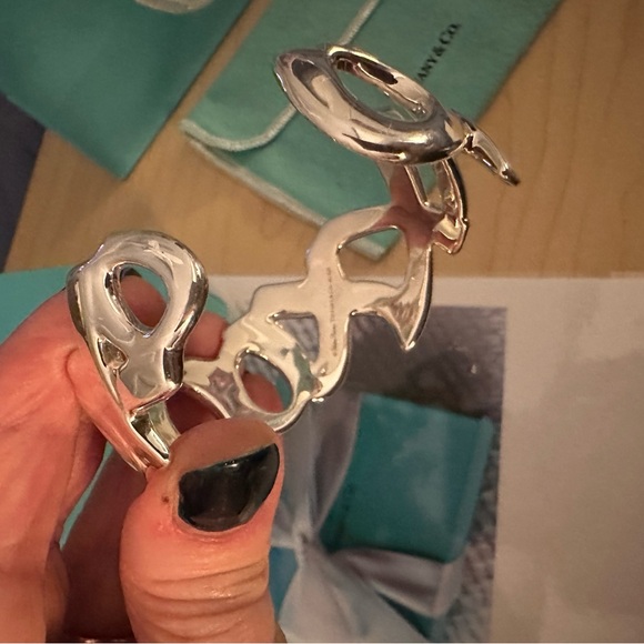 Tiffany Paloma Picasso Grafitti Cuff Bracelet - Picture 7 of 8